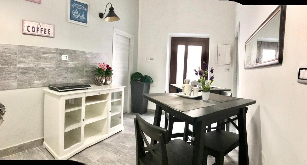 Ferienwohnung Domus Rubra Castelsardo Exterior foto